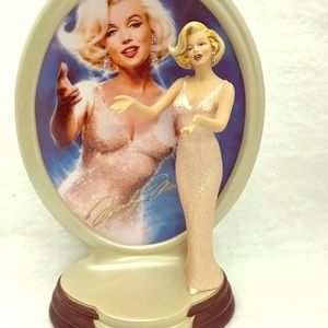 Marilyn Monroe hand painted limited edition